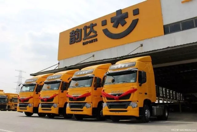 中国重汽“亲人”服务20年，“客户”满意是关键 - 第2张