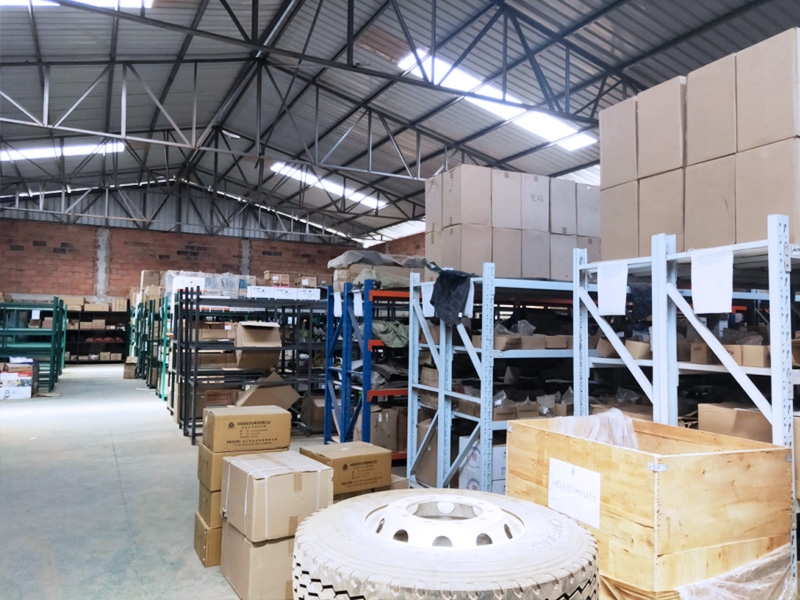HUALONG AUTOMOBILE INVESTMENT LIMITED配件仓库