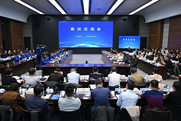 谭旭光：企业家要永葆旺盛斗志、无我无畏、吸收养分、合作沟通、挑战困难！