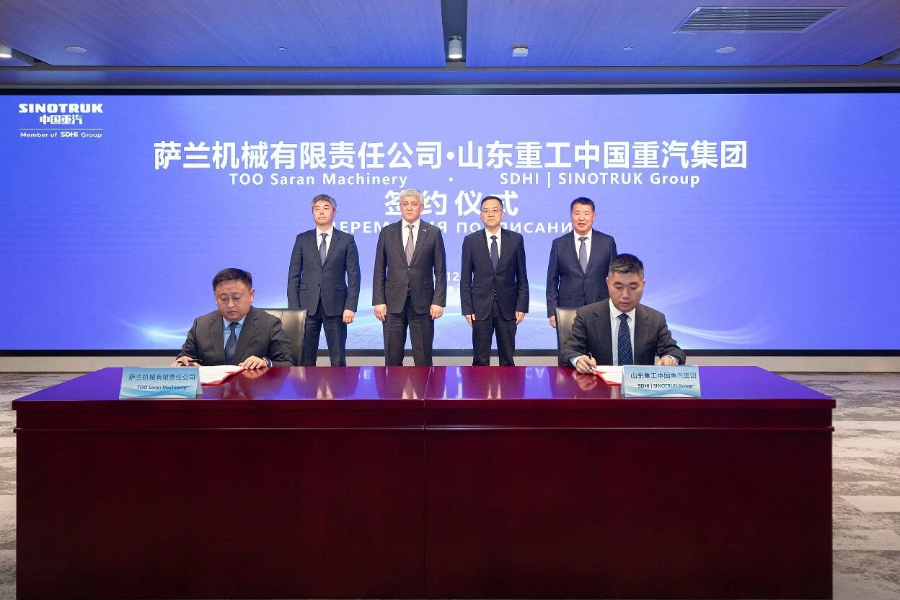 王志坚与哈萨克斯坦卡拉干达州州长布列克帕耶夫举行会见并签约