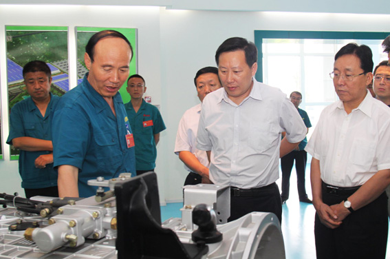 国务院质量工作核查组深入大齿公司实地检查