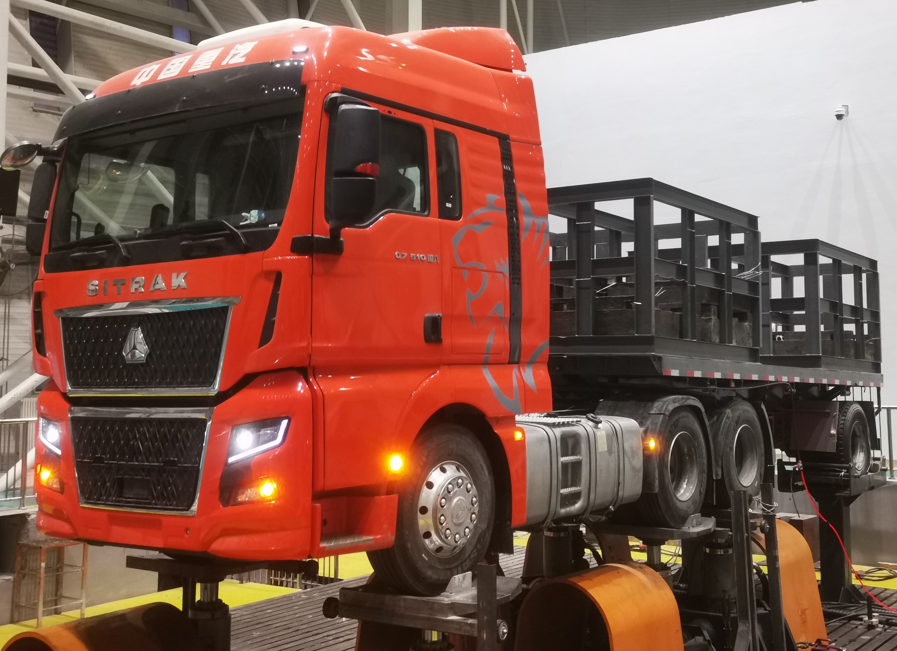 (7)整车道路模拟振动疲劳测试