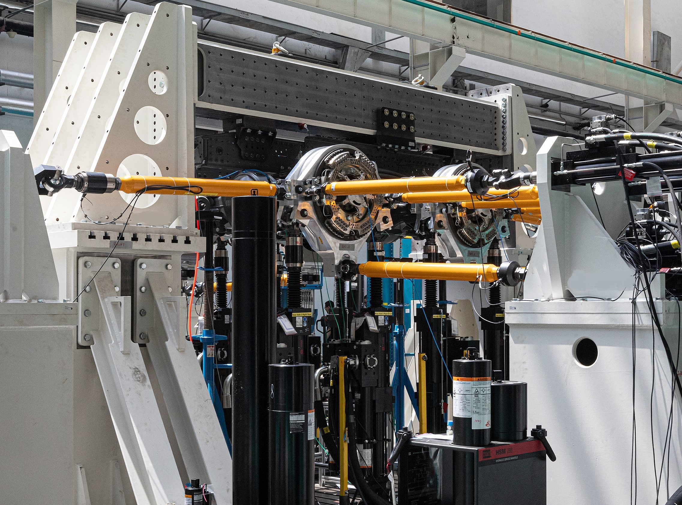 (6)商用车悬架系统道路模拟疲劳测试