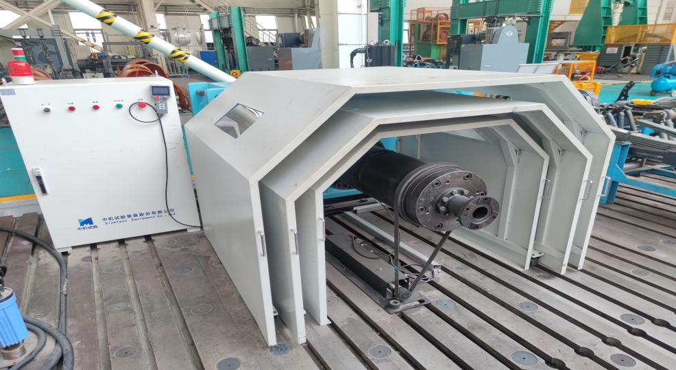 (15)150kN.m静扭综合性能试验台 (半轴、传动轴、驱动桥、变速箱的静扭转强度试验)